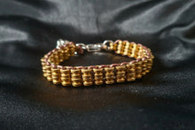 Load image into Gallery viewer, Men Chic 4
