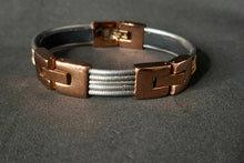 Load image into Gallery viewer, Women Super Chic 1
