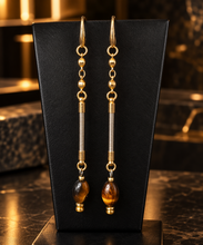 Load image into Gallery viewer, Earrings 2
