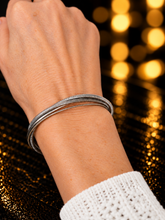 Charger l'image dans la galerie, Women Chic 3
