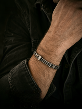Load image into Gallery viewer, Men Chic 19
